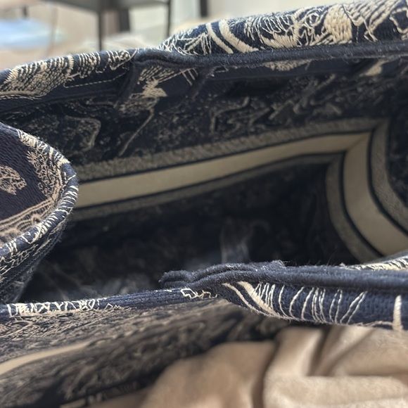 Used - like new - Christian Dior - Large Tote - Picture 6 of 6